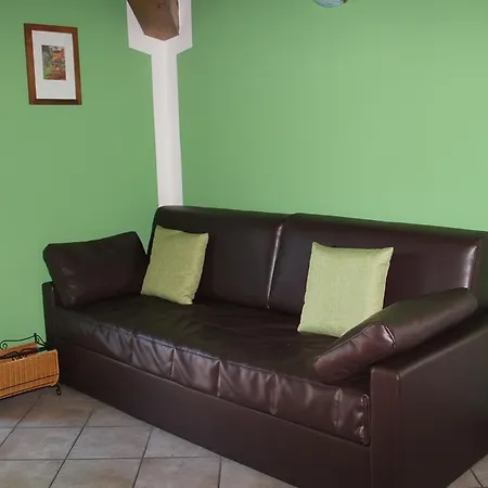 Veranda Beach Apartment Pianello Del Lario Room photo
